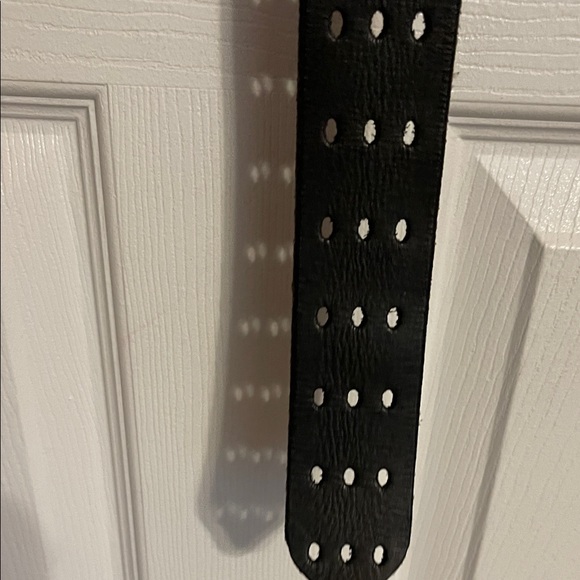 Men's Black Leather Belt Size 40 - Picture 4 of 4